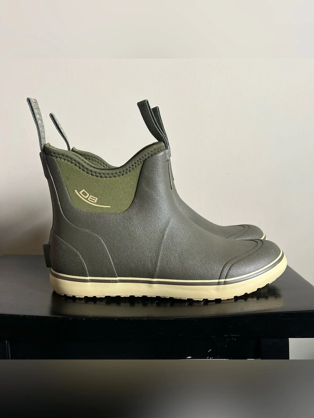 Dive Bomb Industries Men’s Trudge Boots Size 9 Covert Green Waterproof Neoprene